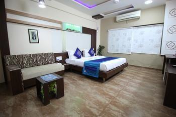 OYO Rooms Sola SG Highway