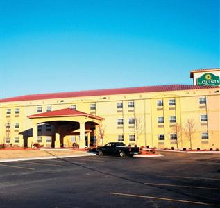 La Quinta Inn & Suites - Blue Springs