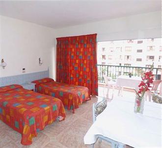 Chinyero Apartments