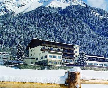 Seehotel Reschen