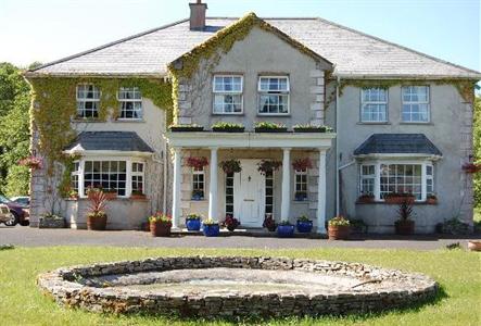 Connemara Country Lodge Bed and Breakfast