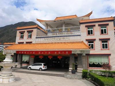 Bing Chuan Hotel Ganzi