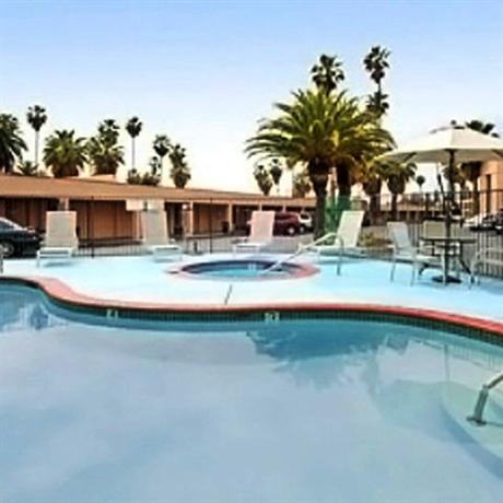 Parkland Hotel Fresno California