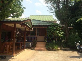 Pravee House