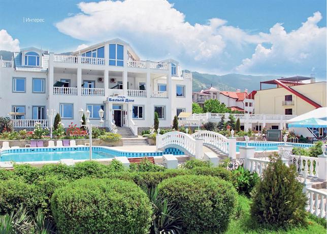Beliy Dom Hotel