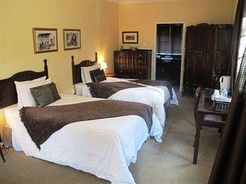 Aero Guest Lodge