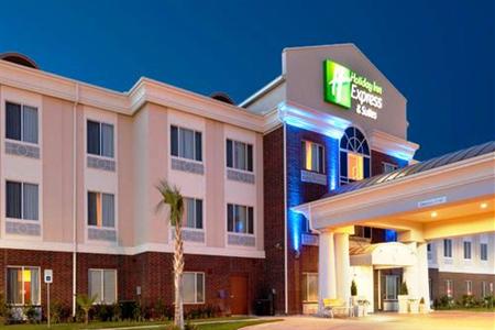 Holiday Inn Express Hotel & Suites Mexia