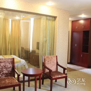Fengqiao Business Hotel
