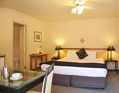 Tuscany Villas Motor Inn