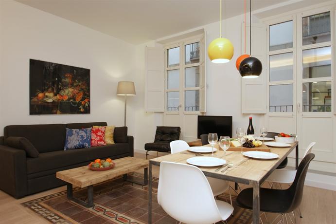 Ramblas Deluxe Apartment A