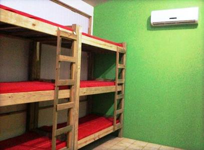 Bombinhas Hostel