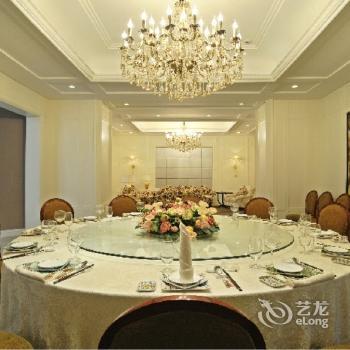 Yangzhou Convention Center