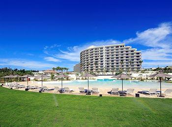Hotel Monterey Okinawa Spa & Resort