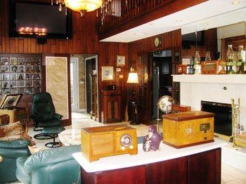 Villa Riviere Montreal VIP
