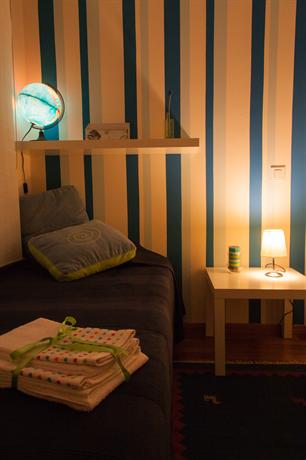 Francos' Relaxing Apt by the metro