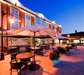 La Campana Hotel Llanera