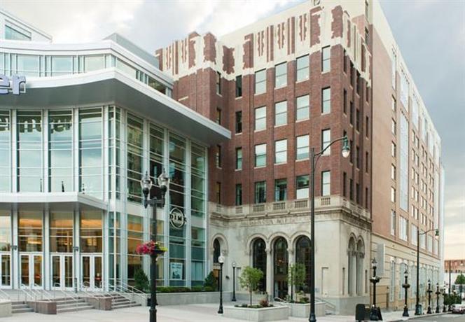 Renaissance Allentown Hotel A Marriott Luxury & Lifestyle Hotel