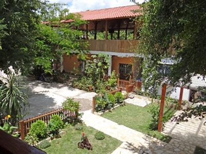 Las Gardenias