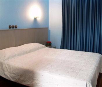 Pines Hotel Kifissia