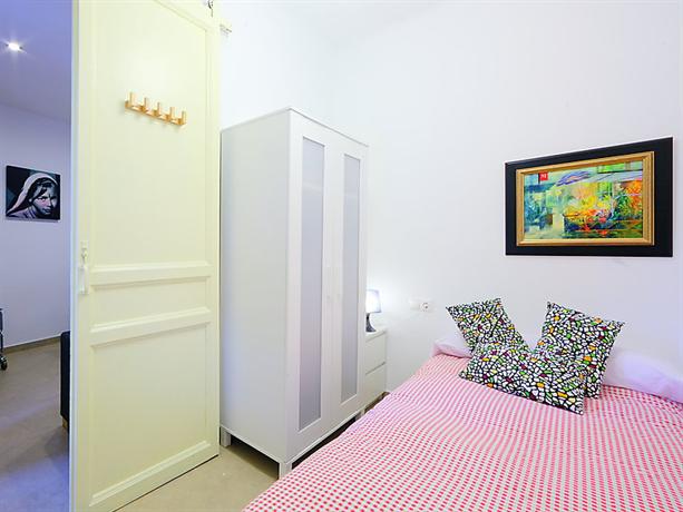Interhome - Eixample Esquerre Entenca Av Roma 03