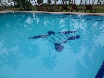 Darwins Beach Resort