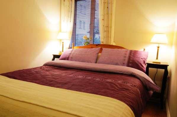 Half-Penny Bridge Apartments