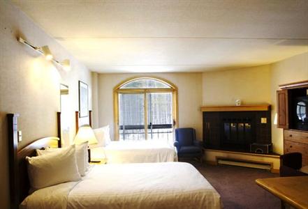 The Vintage Resort Hotel & Conference Center
