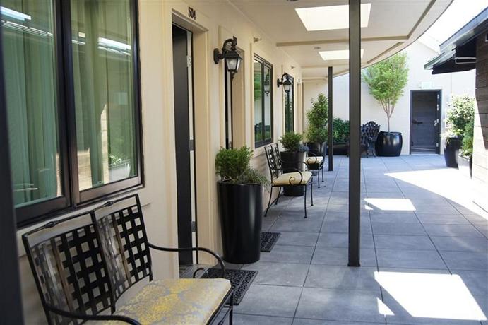 Hotel Ballard