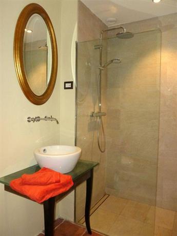 Vidre Home Plaza Real Hostel Barcelona
