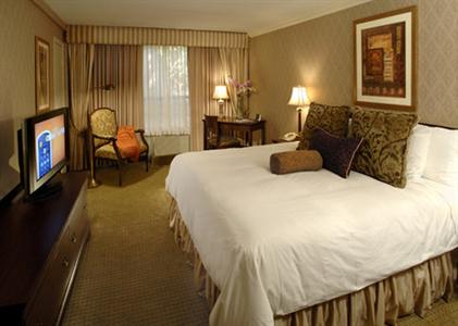 Bethesda Court Hotel