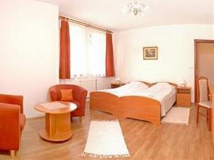 HRC Panzio Hotel