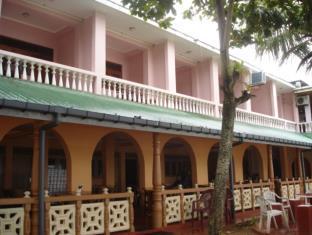 Namal Garden Beach Hotel