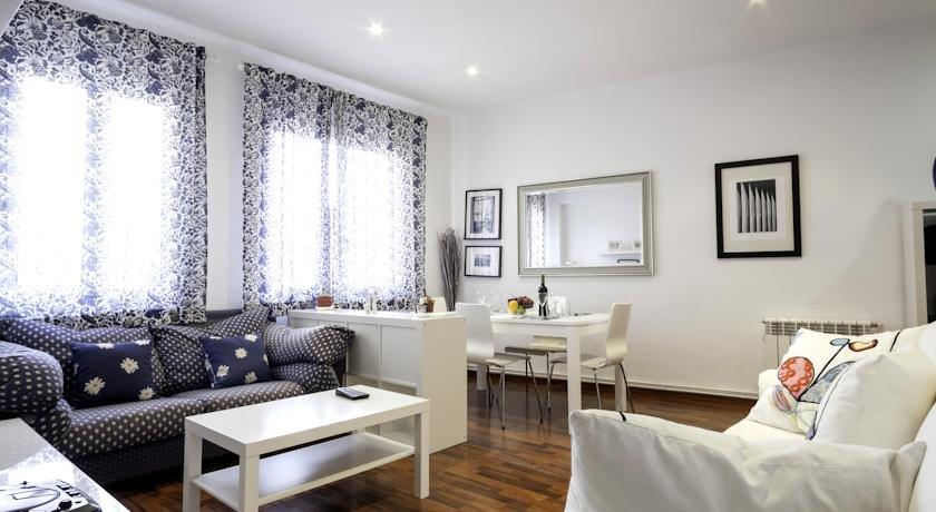 Habitat Apartments Comtal