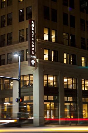 Ambassador Hotel Wichita Autograph Collection A Marriott Luxury & Lifestyle Hotel