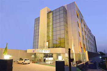 The Taj Vilas