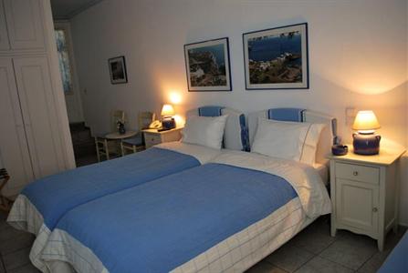 Anthoussa Hotel