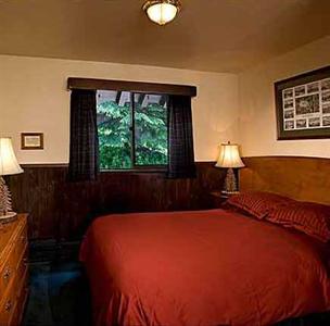 Crystal Mountain Hotels