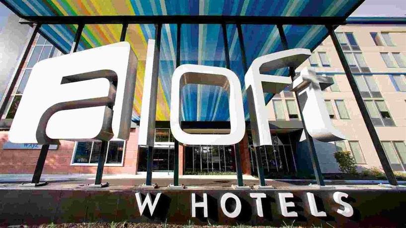Aloft Philadelphia Airport