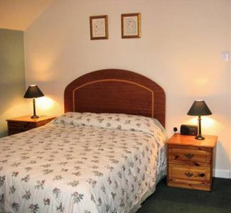 Linsfort Guest House B&B