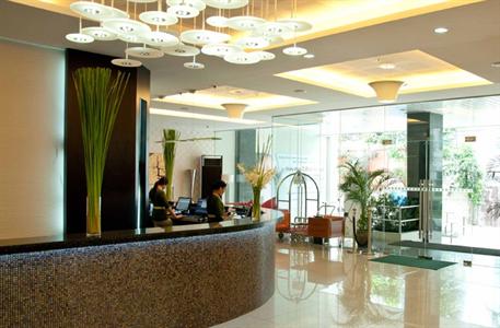 Diamond Suites & Residences