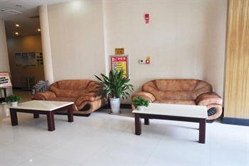 Oujia Business Hotel