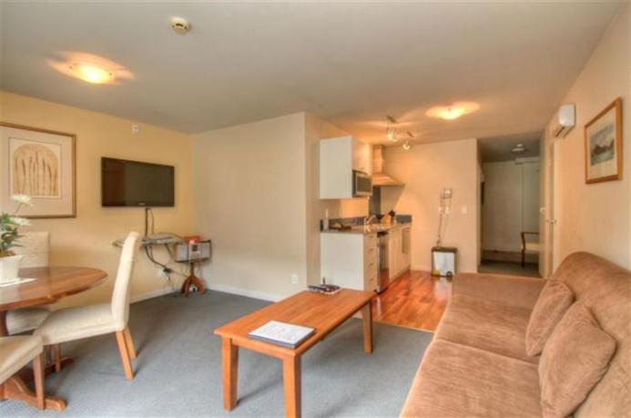Glebe Apartments