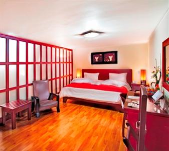 Loft Hotel