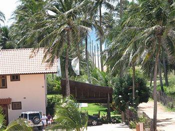 Pousada Surf Village