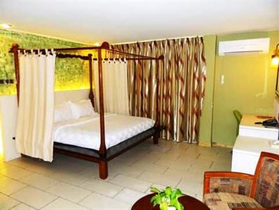 900 Boutique Hotel