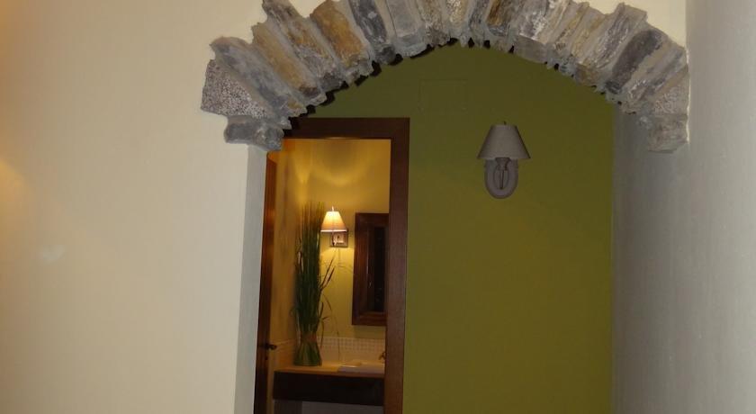 Alba D'Esteve Casa Rural