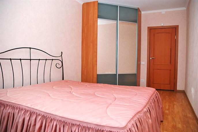 Komandirovka 74 Novostroyka Apartments