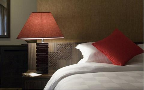 Oriental Suites Hotel