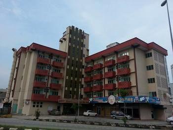 Grand Champagne Hotel