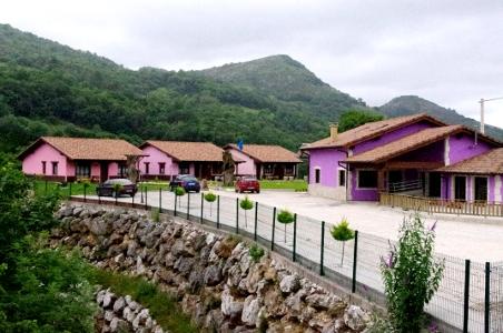 Apartamentos Aires De Avin Onis